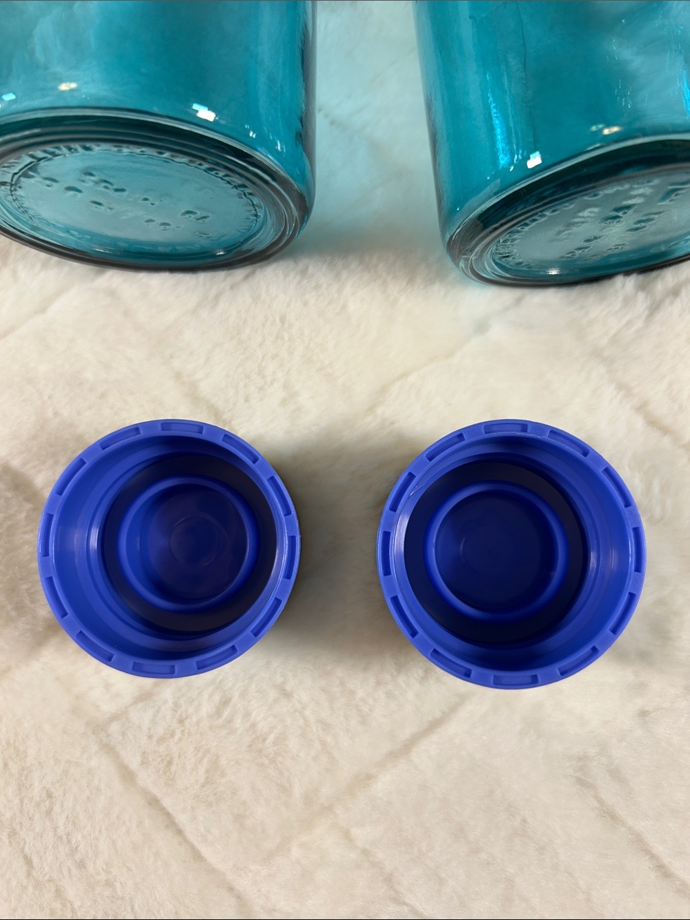 Starbucks Hawaii Collection Bottles with Silver Caps - Picture 4 of 6